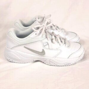 Nike Court Lite 2 YOUTH Size 5.5 (=Women's 7) White Silver Tennis Shoes Sneakers